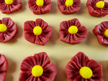 12 x Edible 3D 20mm flowers icing toppers, cake cupcakes decorations T105