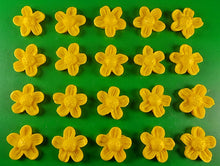 20 x Edible 3D 22mm flower flowers icing toppers, cake cupcakes decorations T026