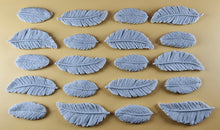20 x Edible 3D 50mm Feather Set, icing toppers, cake cupcakes decorations T075