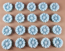 20 x Edible 3D 20mm flower flowers icing toppers, cake cupcakes decorations T020