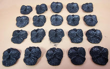 20 x Edible 3D 30mm violets violet flowers icing toppers, cake cupcakes decorations T003