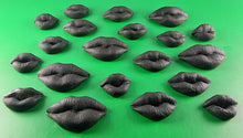 20 x Edible 3D 25mm Mixed Size Lips icing toppers, cake cupcakes decorations T050