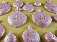 15 x Edible 3D 50mm Christmas Baubles, icing toppers, cake cupcakes decorations T091