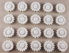 20 x Edible 3D 22mm flower flowers icing toppers, cake cupcakes decorations T030