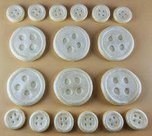 20 x Edible 3D 42mm Button Set, icing toppers, cake cupcakes decorations T079