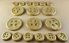 20 x Edible 3D 42mm Button Set, icing toppers, cake cupcakes decorations T079