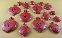 15 x Edible 3D 50mm Christmas Baubles, icing toppers, cake cupcakes decorations T091