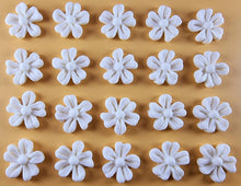20 x Edible 3D 22mm flower flowers icing toppers, cake cupcakes decorations T031