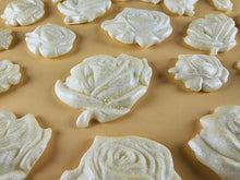 20 x Edible 3D 33mm Mixed Rose Set, icing toppers, cake cupcakes decorations T089