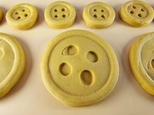 20 x Edible 3D 42mm Button Set, icing toppers, cake cupcakes decorations T079