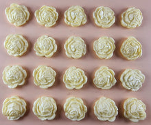 20 x Edible 3D 20mm flower flowers icing toppers, cake cupcakes decorations T029