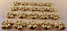 20 x Edible 3D 22mm flower flowers icing toppers, cake cupcakes decorations T031