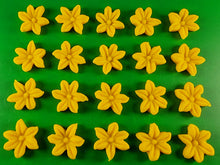 20 x Edible 3D 20mm flower flowers icing toppers, cake cupcakes decorations T034