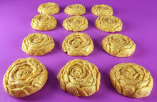 12 x Edible 3D 36mm large roses rose flowers icing toppers, cake cupcakes decorations T013