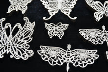 24 x Simply Heaven Edible Pre-Made Ready to Use Edible Cake Lace Made from mat 2