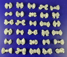 30 x Edible 3D small bows bow icing toppers, cake cupcakes decorations T012