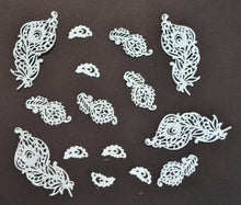 30 x Simply Heaven Edible Pre-Made Ready to Use Edible Cake Lace made from mat 44