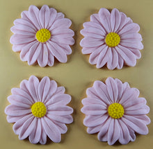 4 x Edible 3D 70mm Large Daisy Flowers icing toppers, cake cupcakes T122