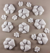 18 x Edible 3D 40mm Dog Paws, icing toppers, cake cupcakes decorations T036