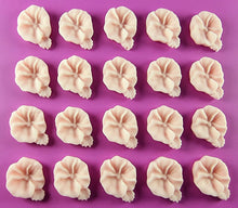 20 x Edible 3D 18mm flower flowers icing toppers, cake cupcakes decorations T033