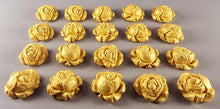20 x Edible 3D 23mm high detail roses rose flowers icing toppers, cake cupcakes decorations T018