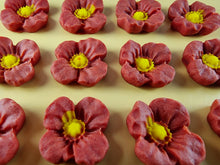 12 x Edible 3D 20mm flowers icing toppers, cake cupcakes decorations T106