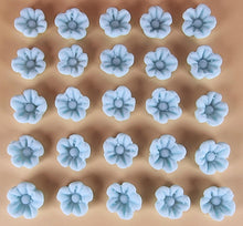 30 x Edible 3D 17mm flower flowers icing toppers, cake cupcakes decorations T006