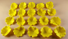 20 x Edible 3D 30mm Primula Primrose Flowers, icing toppers, cake cupcakes decorations T068