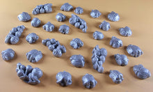 30 x Edible 3D 10mm Snowdrop Flowers, icing toppers, cake cupcakes decorations T066