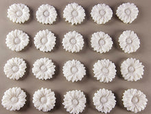 20 x Edible 3D 20mm flower flowers icing toppers, cake cupcakes decorations T021