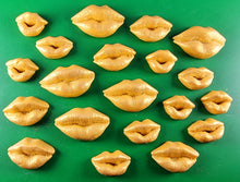 20 x Edible 3D 25mm Mixed Size Lips icing toppers, cake cupcakes decorations T050
