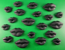 20 x Edible 3D 25mm Mixed Size Lips icing toppers, cake cupcakes decorations T050