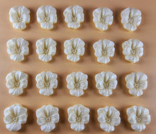 20 x Edible 3D 20mm flower flowers icing toppers, cake cupcakes decorations T027
