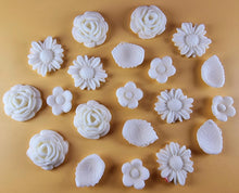 20 Piece Edible 3D Bouquet Flower set, icing toppers, cake cupcakes decorations T070