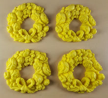 4 x Edible 3D 60mm Rose Wreaths, icing toppers, cake cupcakes decorations T086