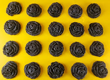 20 x Edible 3D 20mm roses rose flowers icing toppers, cake cupcakes decorations T009