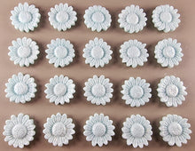 20 x Edible 3D 22mm flower flowers icing toppers, cake cupcakes decorations T030