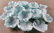 20 x Edible 3D 25mm Buttercup flowers icing toppers, cake cupcakes decorations T045