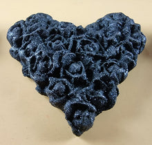 8 x Edible 3D 45mm Heart Clusters, icing toppers, cake cupcakes decorations T094