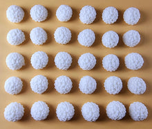 30 x Edible 3D 11mm Dahlia Flowers, icing toppers, cake cupcakes decorations T065