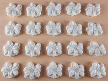 20 x Edible 3D 20mm flower flowers icing toppers, cake cupcakes decorations T022