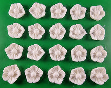 20 x Edible 3D 20mm flower flowers icing toppers, cake cupcakes decorations T032