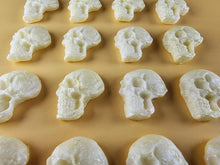 16 x Edible 3D 25mm Skulls, Halloween, icing toppers, cake cupcakes decorations T093