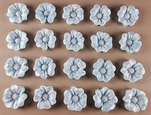 20 x Edible 3D 20mm flower flowers icing toppers, cake cupcakes decorations T019