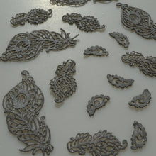 30 x Simply Heaven Edible Pre-Made Ready to Use Edible Cake Lace made from mat 44