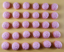 30 x Edible 3D 11mm Dahlia Flowers, icing toppers, cake cupcakes decorations T065