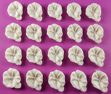 20 x Edible 3D 18mm flower flowers icing toppers, cake cupcakes decorations T033