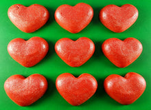 9 x Edible 3D 40mm Hearts icing toppers, cake cupcakes decorations T060