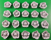 20 x Edible 3D 20mm flower flowers icing toppers, cake cupcakes decorations T032