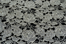 1 x Simply Heaven Edible Pre-Made Ready to Use Edible Cake Lace made from mat 65